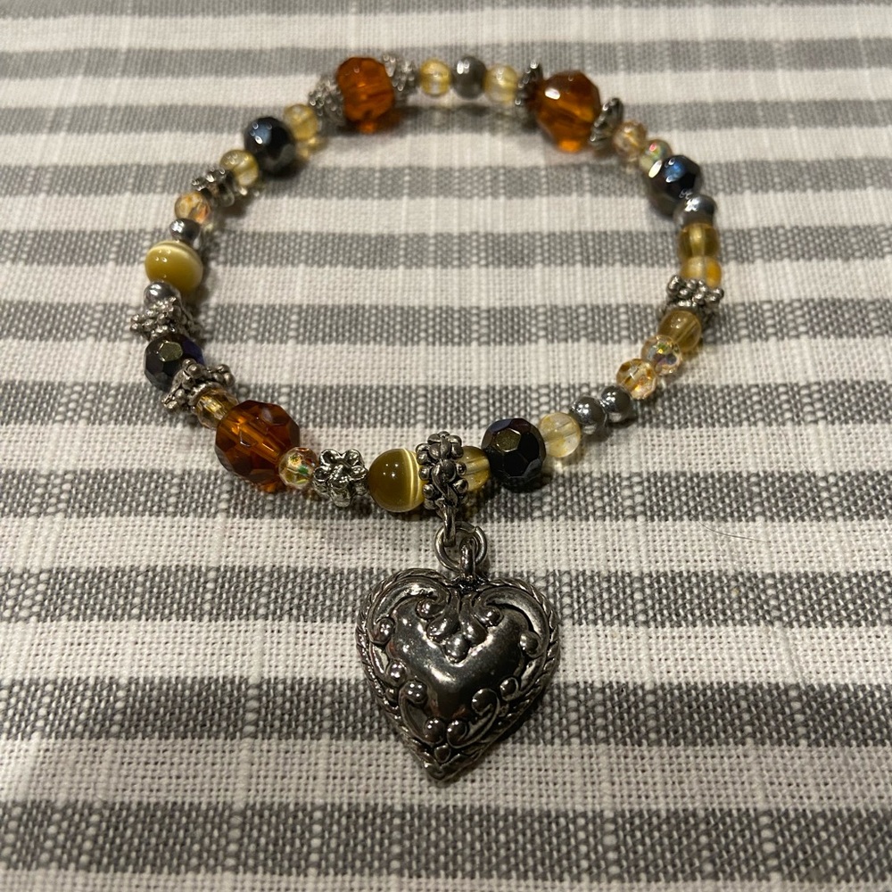 Blue amber gold tone beads with silver heart stretchy bracelet